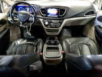 Chrysler Pacifica 2017