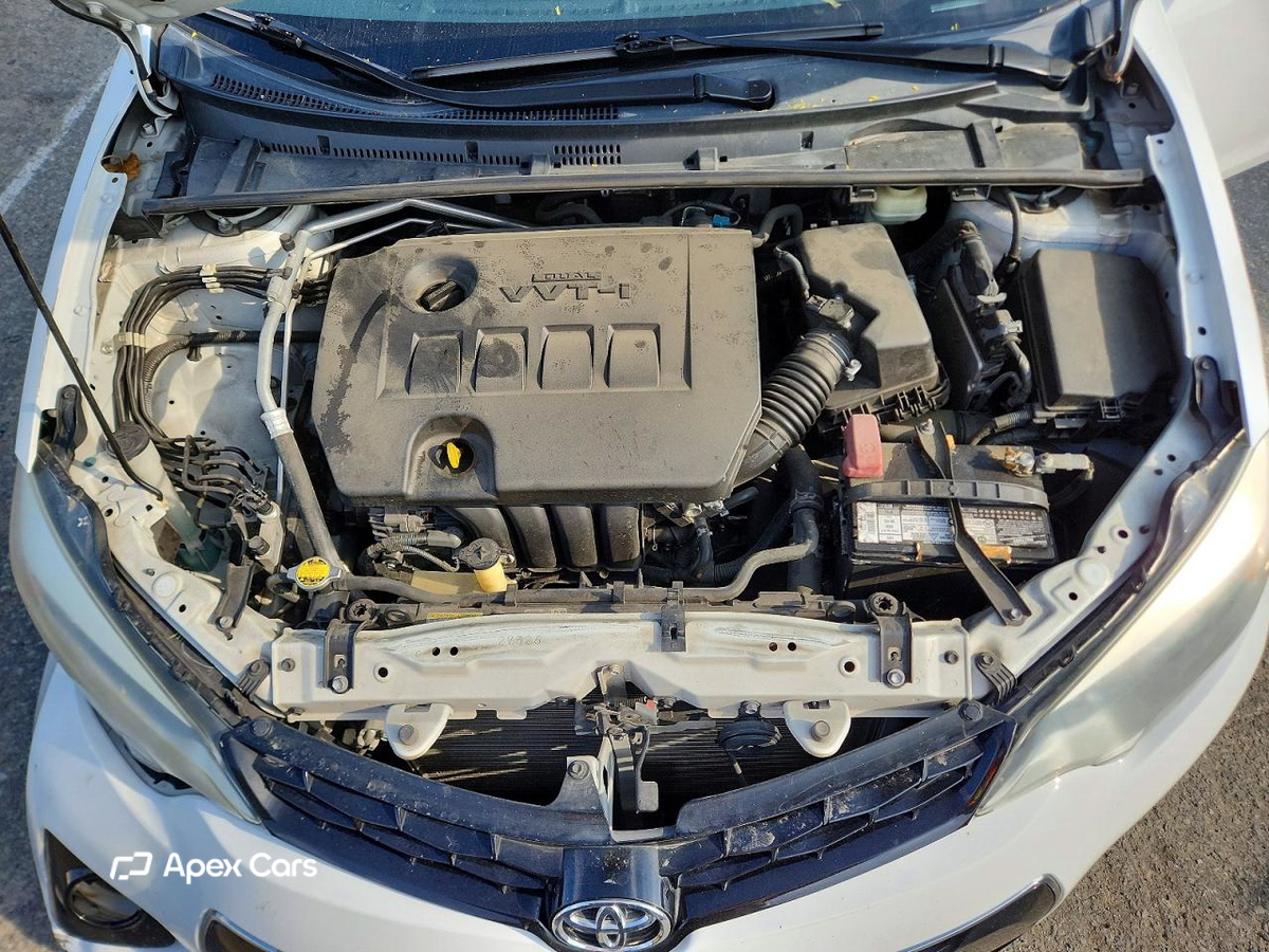 Toyota Corolla 2015