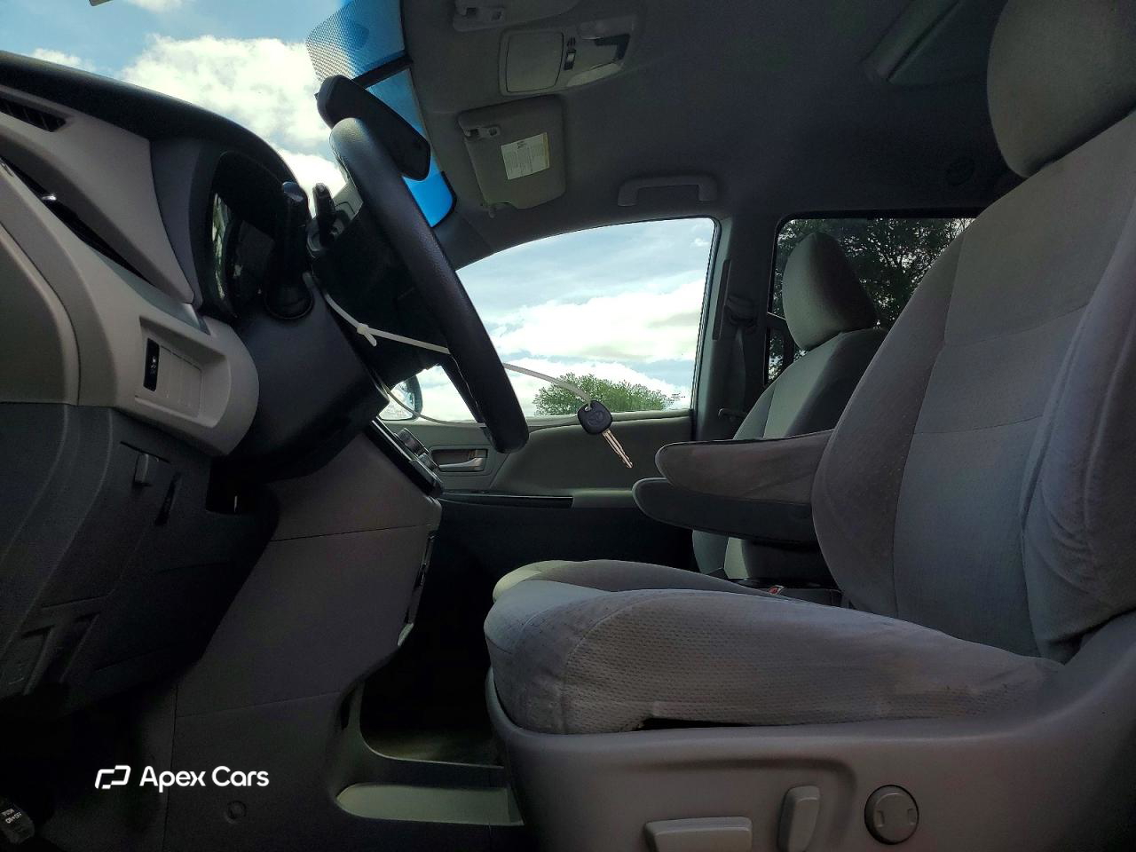 Toyota Sienna 2015