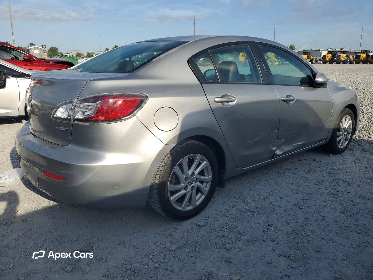Mazda 3 2012
