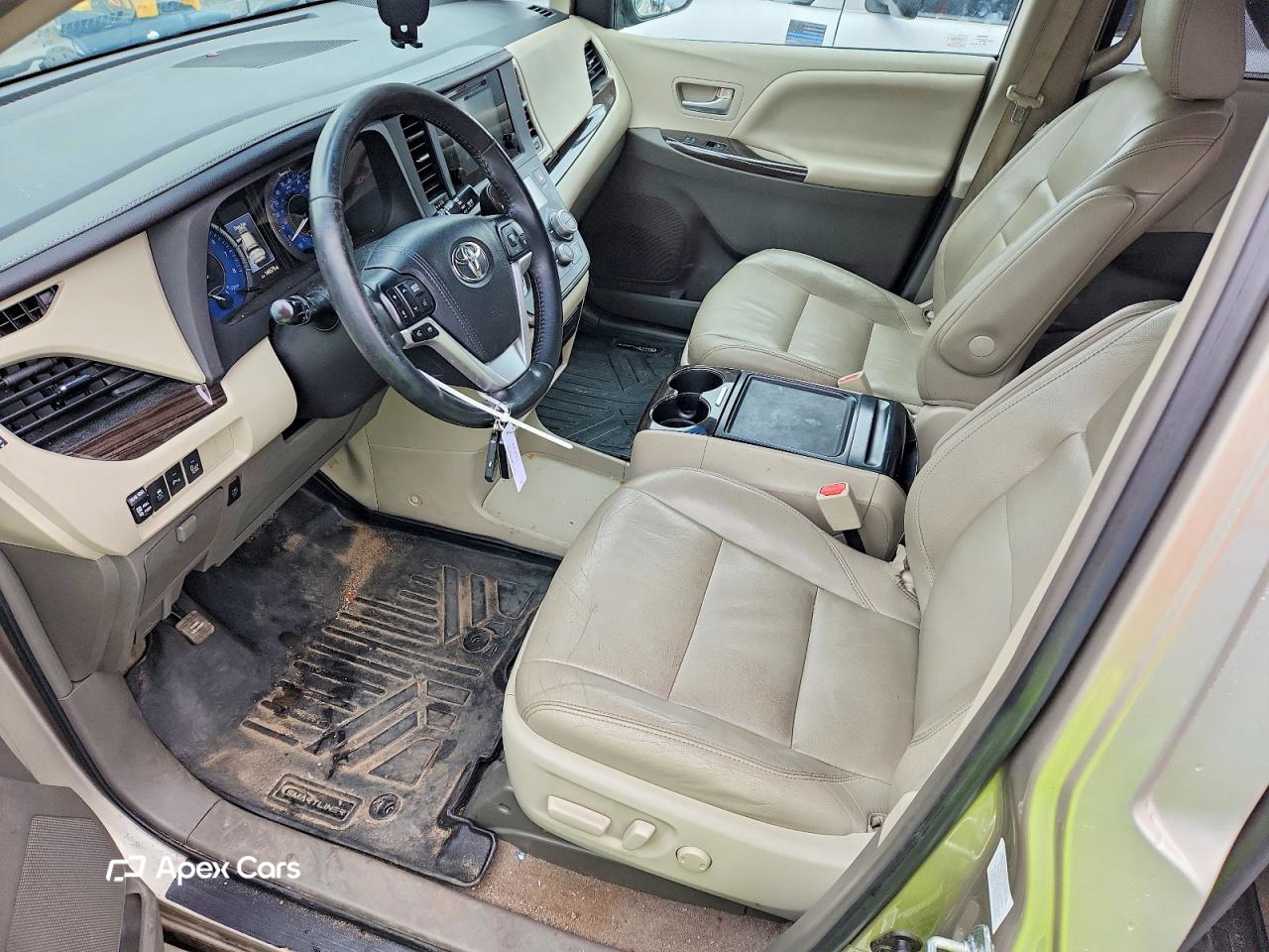 Toyota Sienna 2015