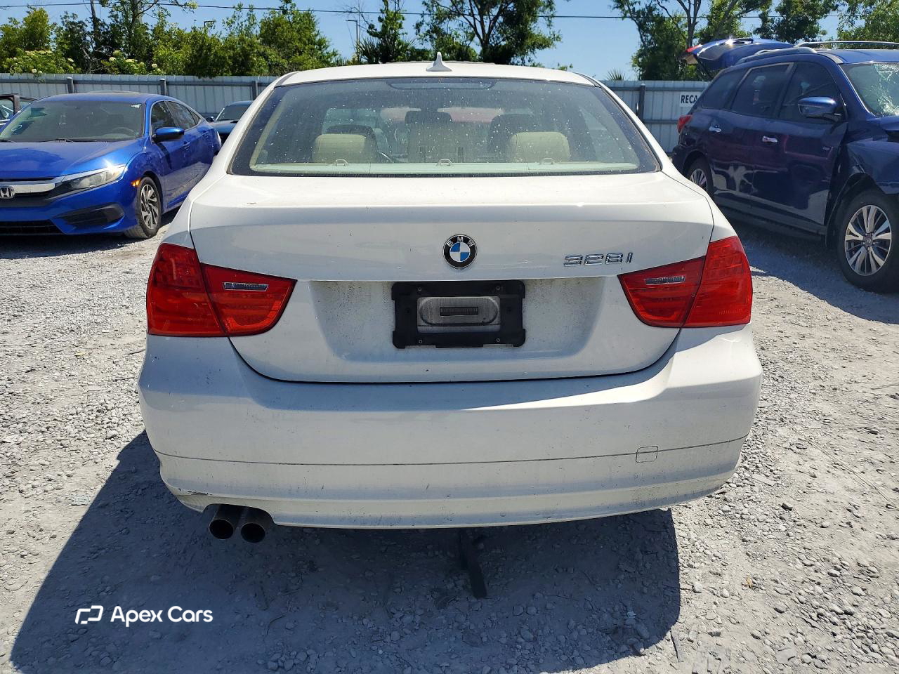 BMW Series 3 2011