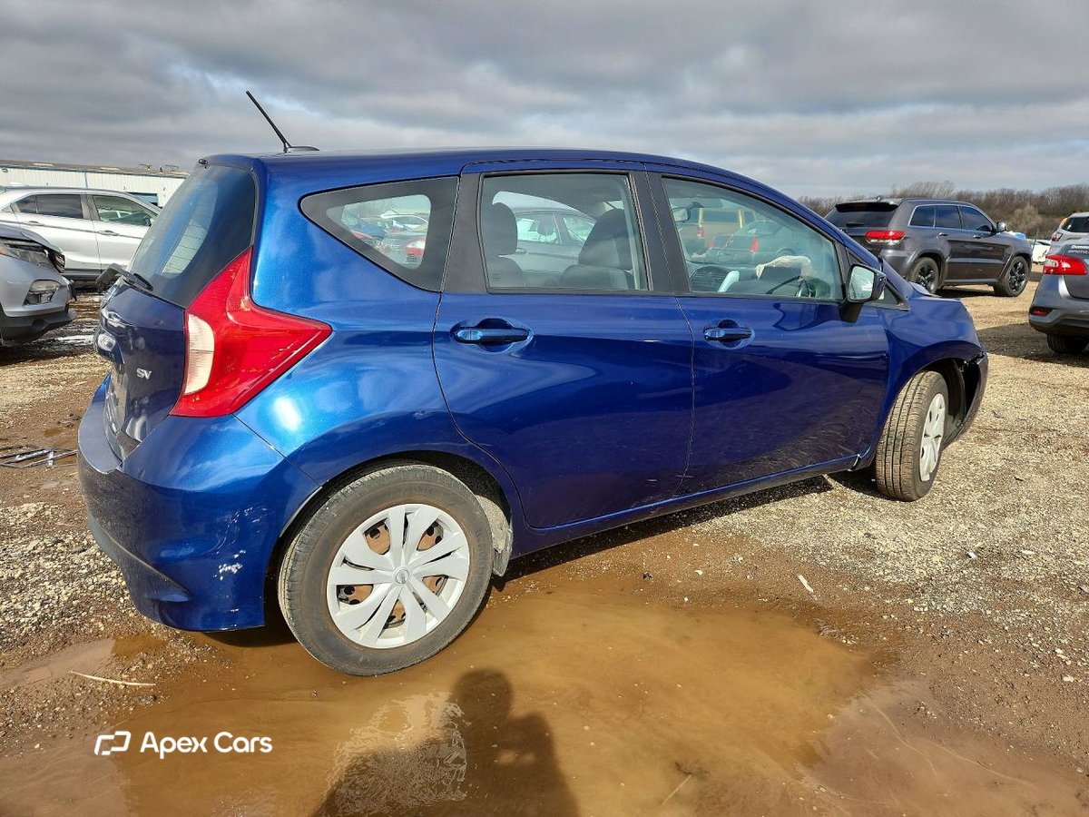 Nissan Versa 2017