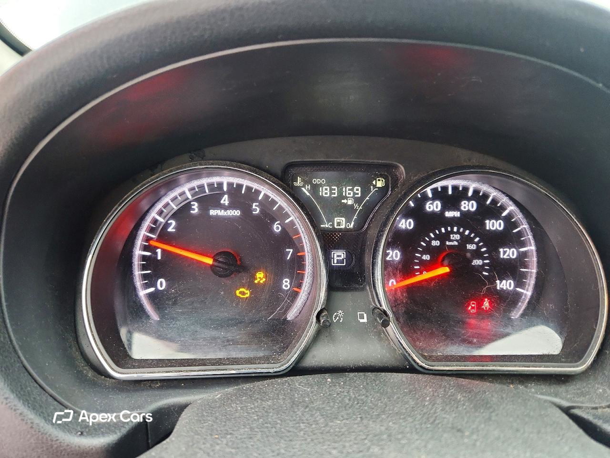 Nissan Versa 2016