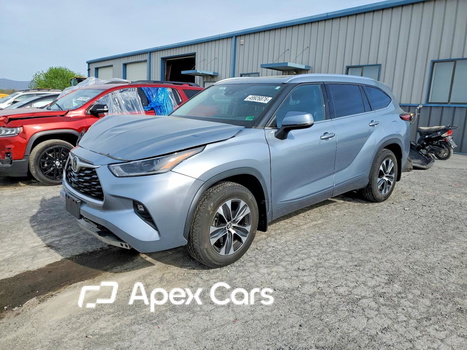 Toyota Highlander 2021 - Image 1 of 13