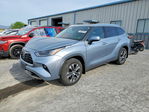 Toyota Highlander 2021