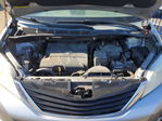 Toyota Sienna 2012