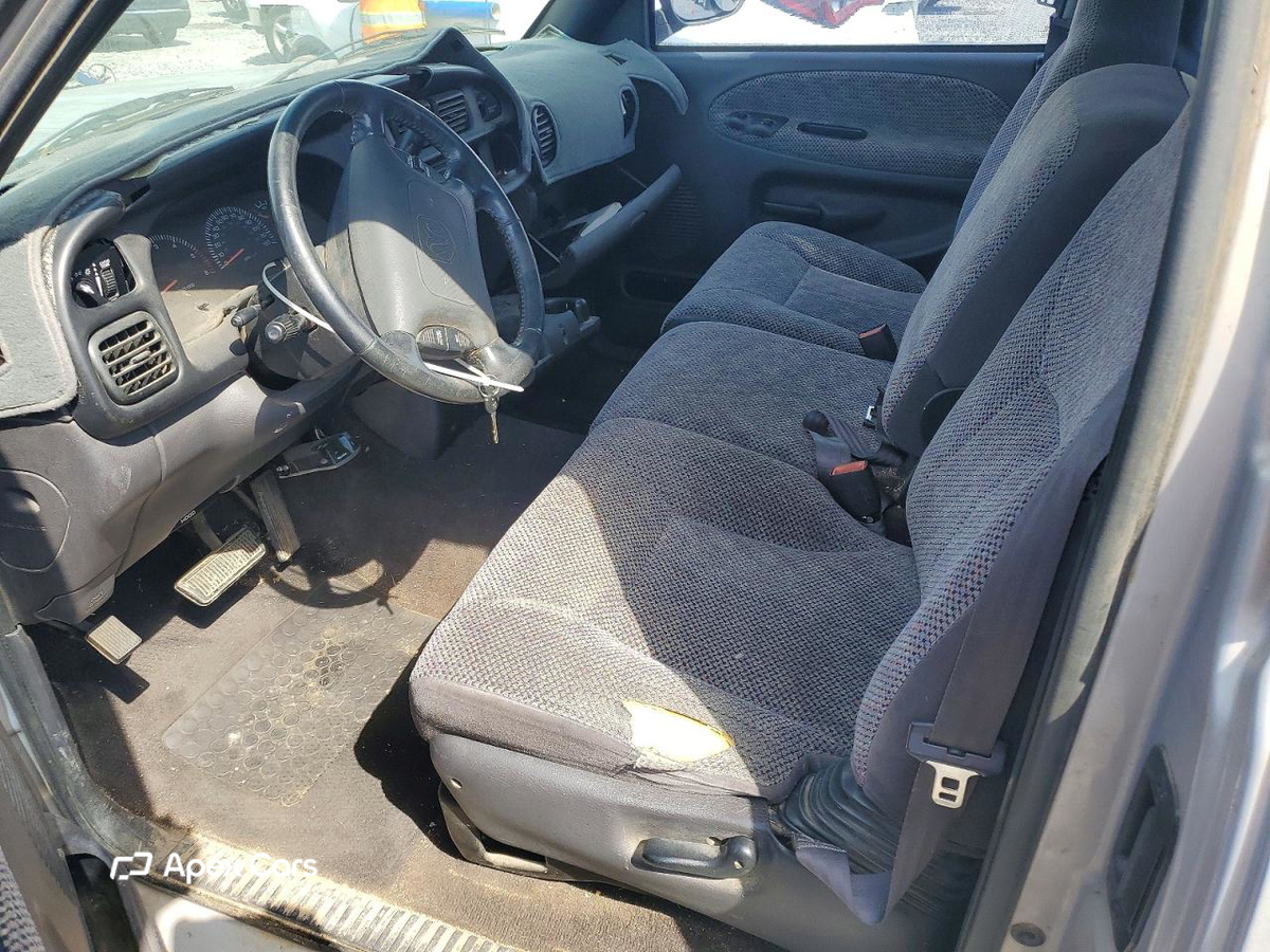 Dodge RAM 2001