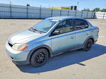 Toyota Echo 2001