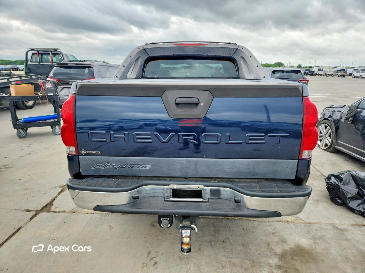 Chevrolet Avalanche 2005