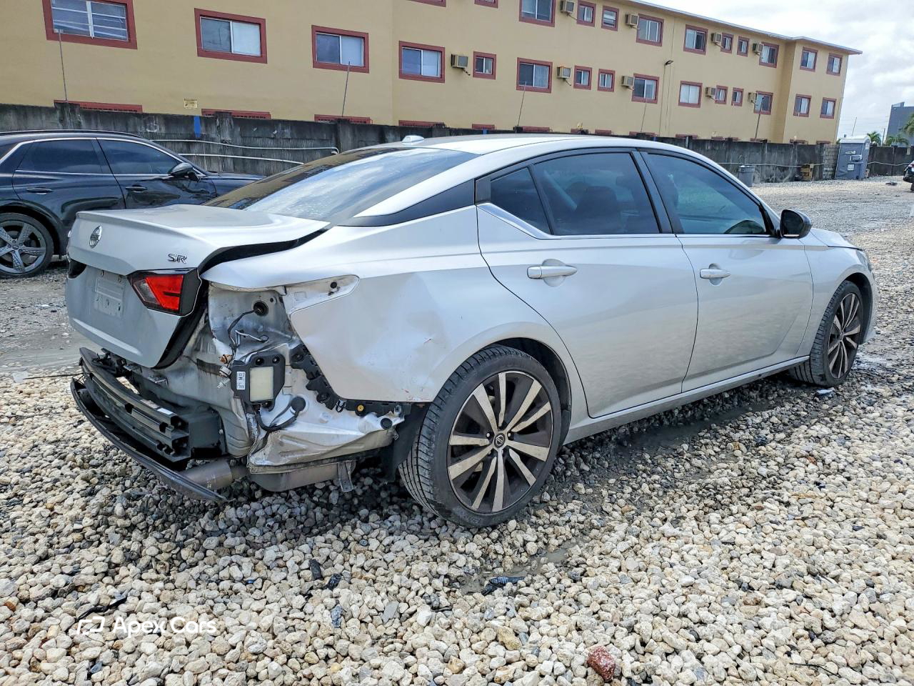 Nissan Altima 2020