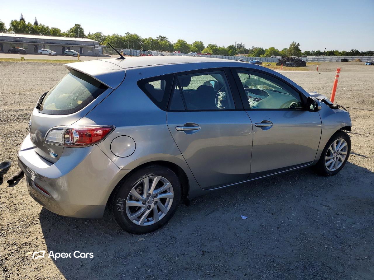 Mazda 3 2012