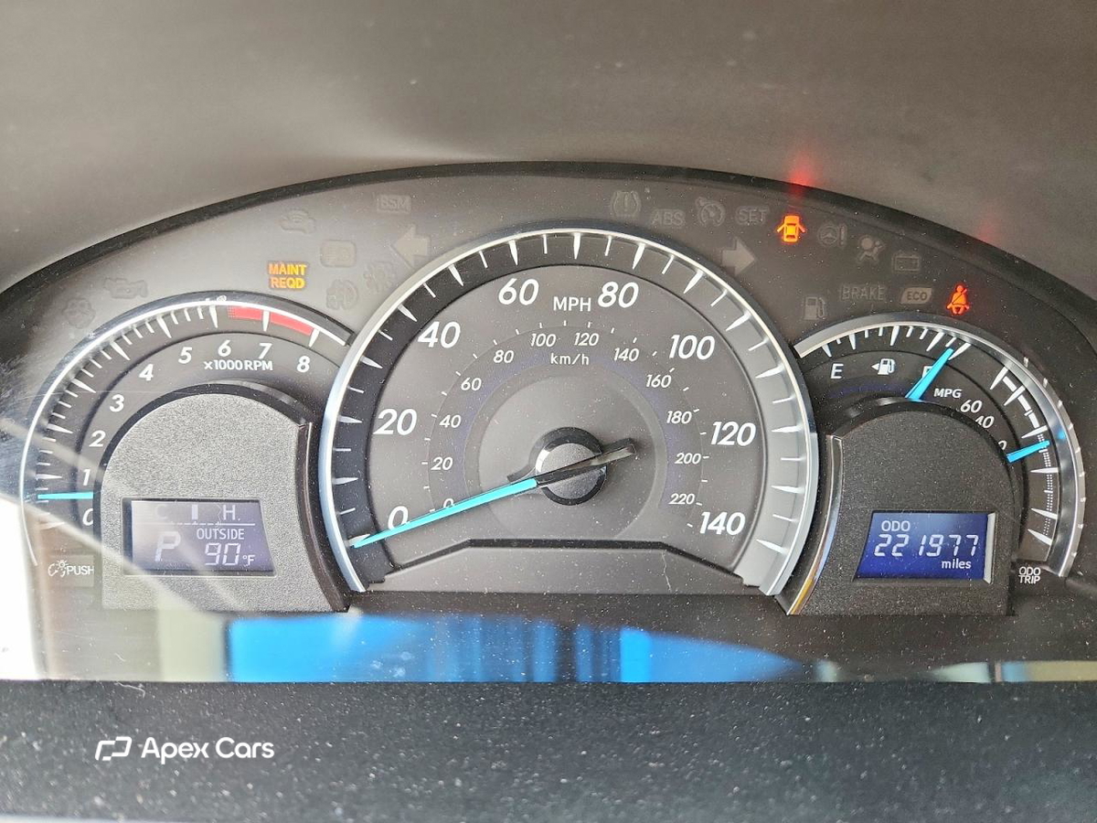 Toyota Camry 2013