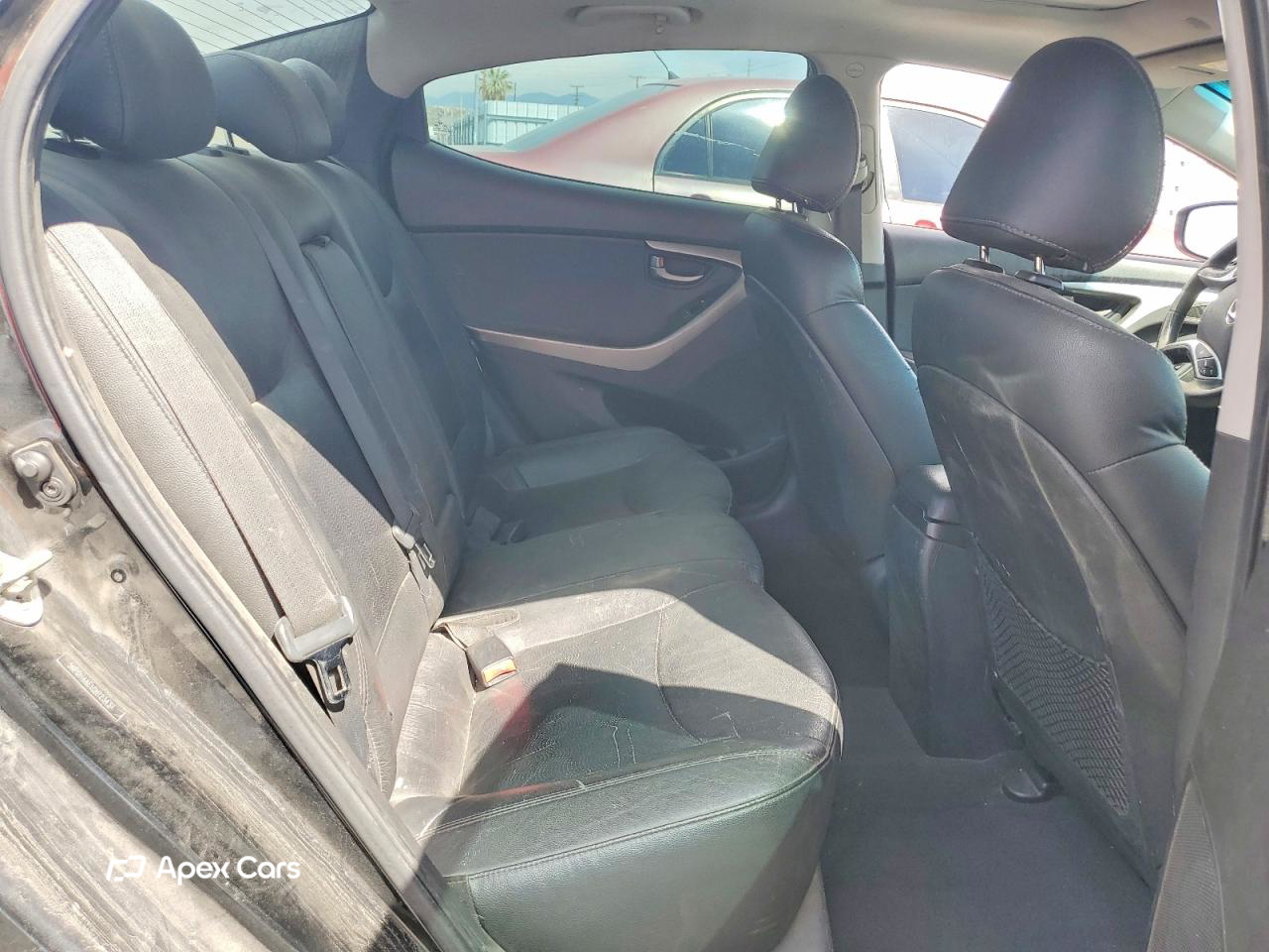 Hyundai Elantra 2012