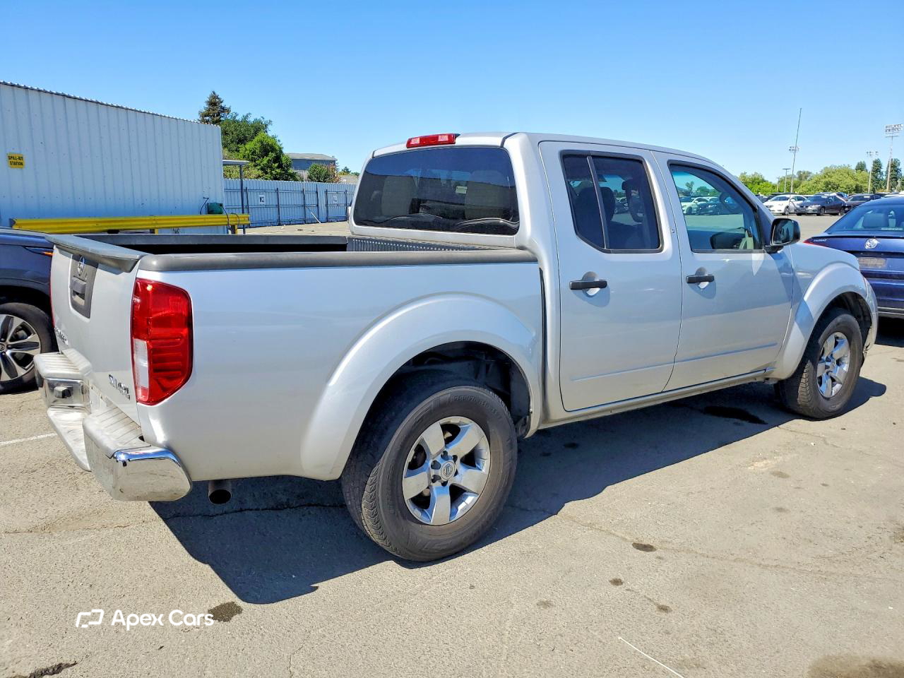 Nissan Navara (Frontier) 2013