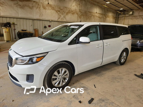 Kia Sedona 2017 - Image 1 of 13