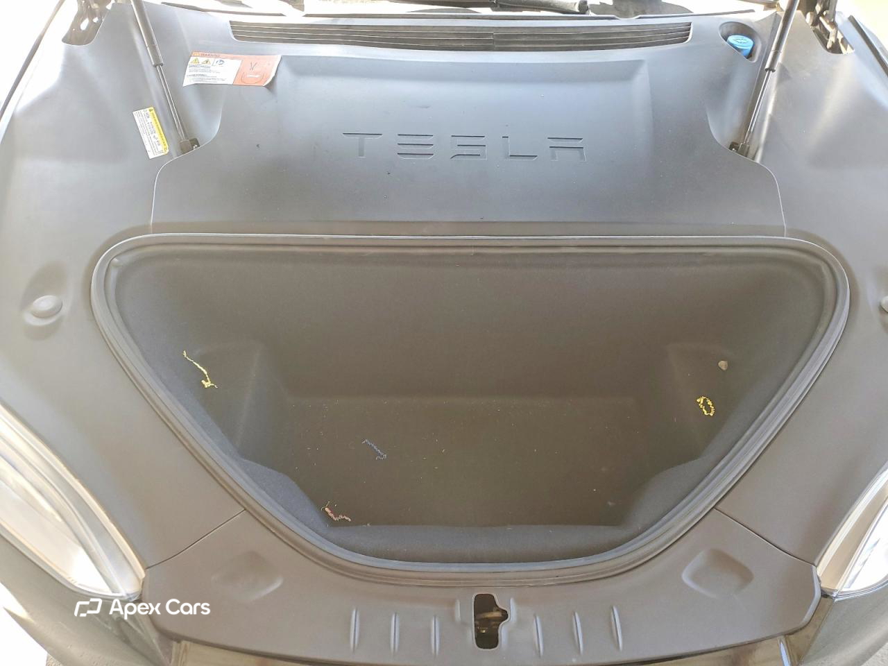 Tesla Model S 2016