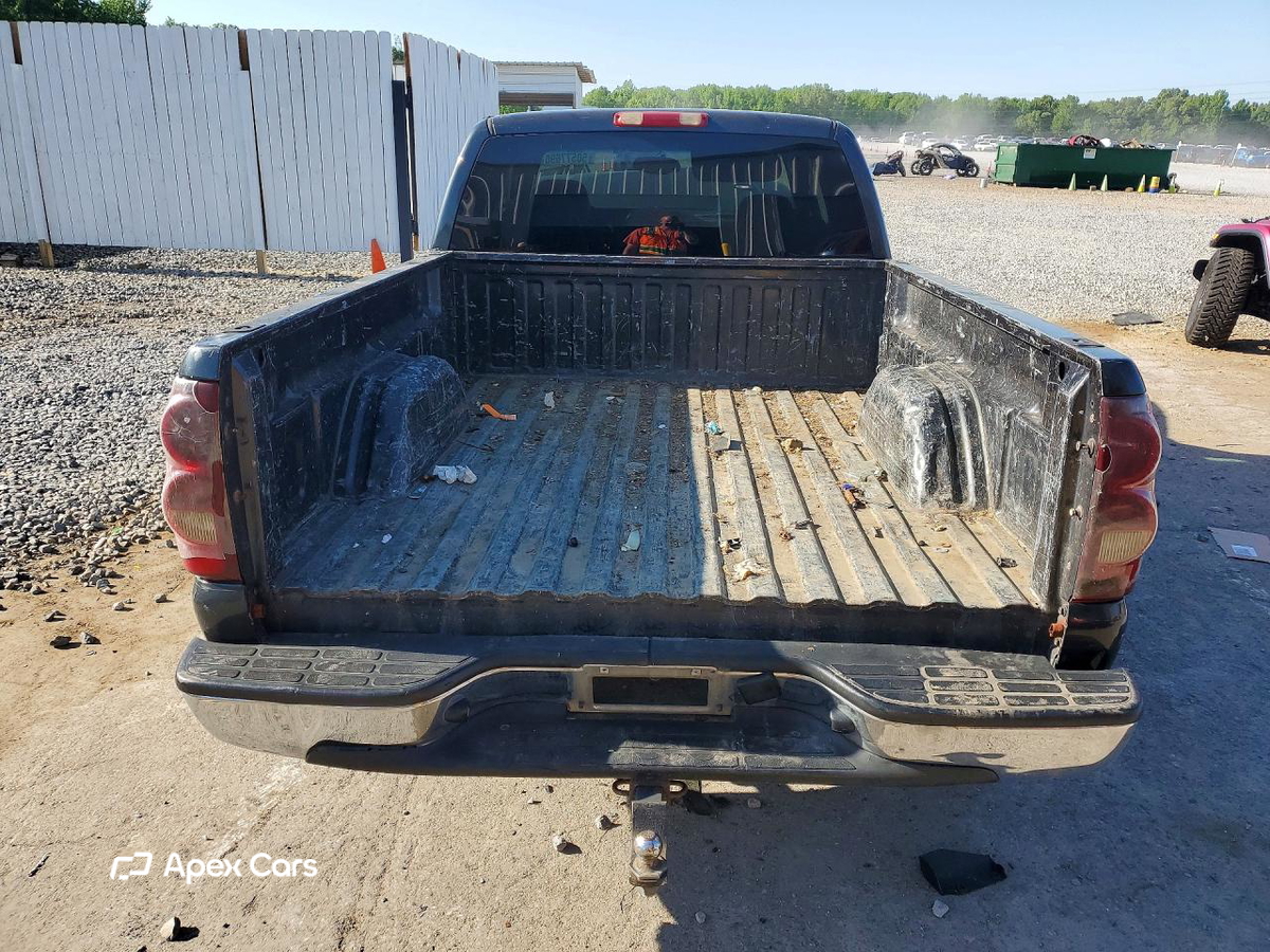 Chevrolet Silverado 2003