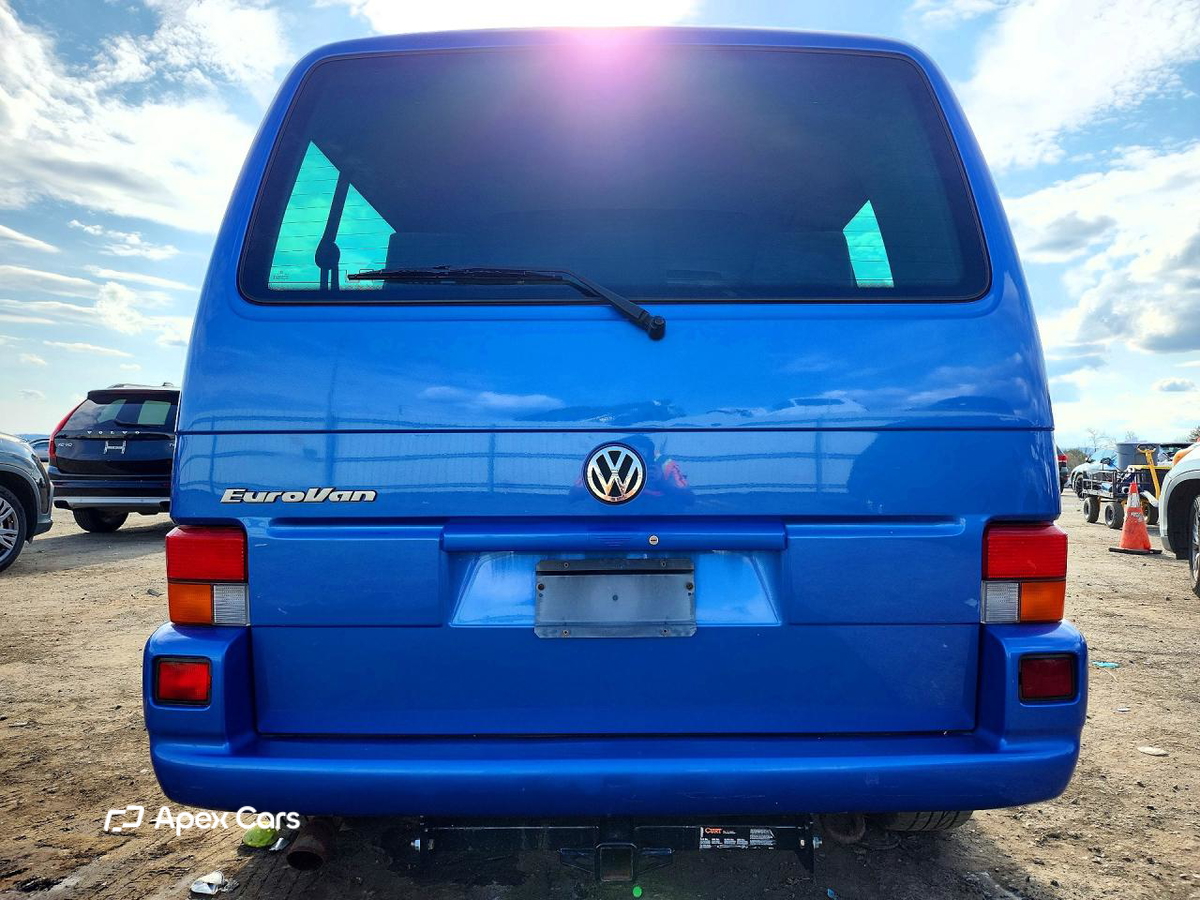 Volkswagen EuroVan 2003