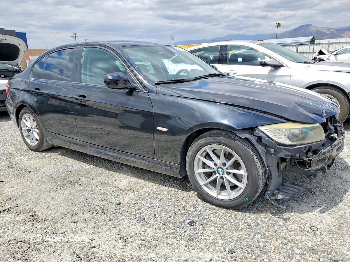 BMW Series 3 2010