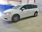Chrysler Voyager 2023