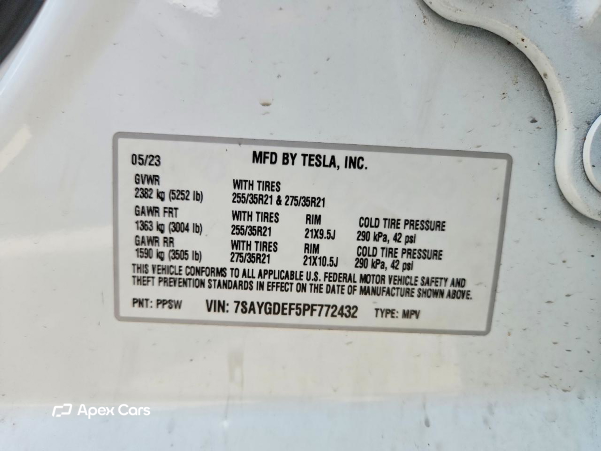 Tesla Model Y 2023