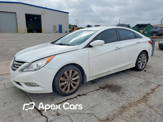 Hyundai Sonata 2013 - Image 1 of 13