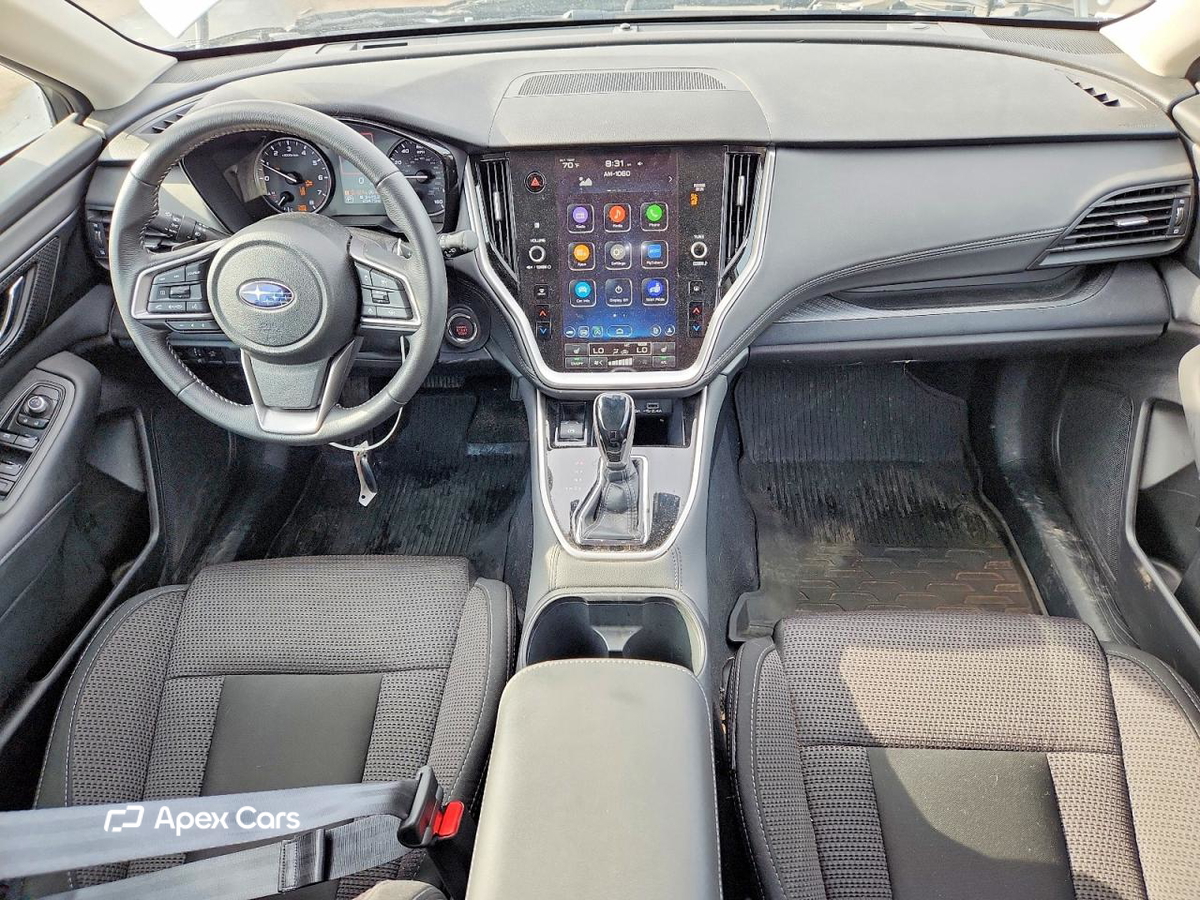 Subaru Outback 2025