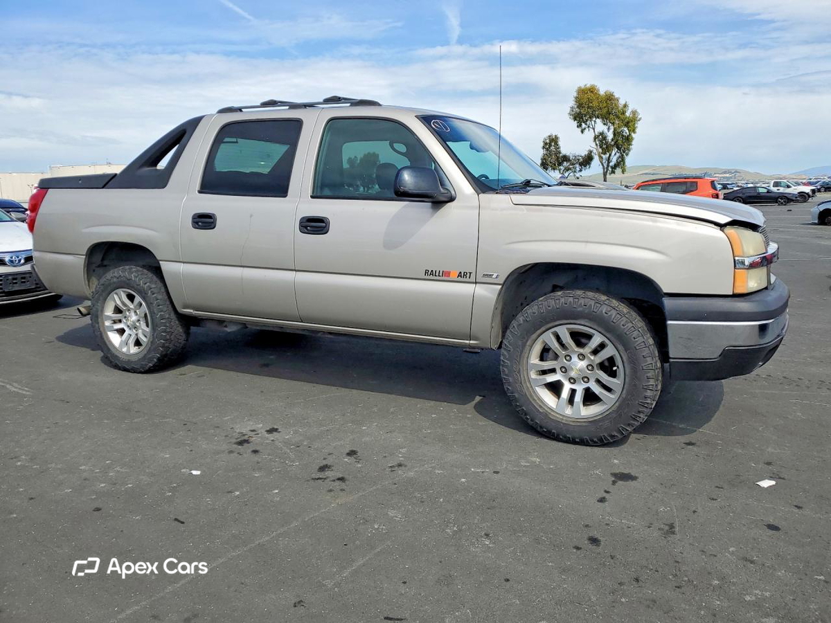 Chevrolet Avalanche 2004