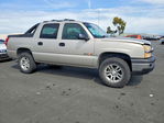 Chevrolet Avalanche 2004