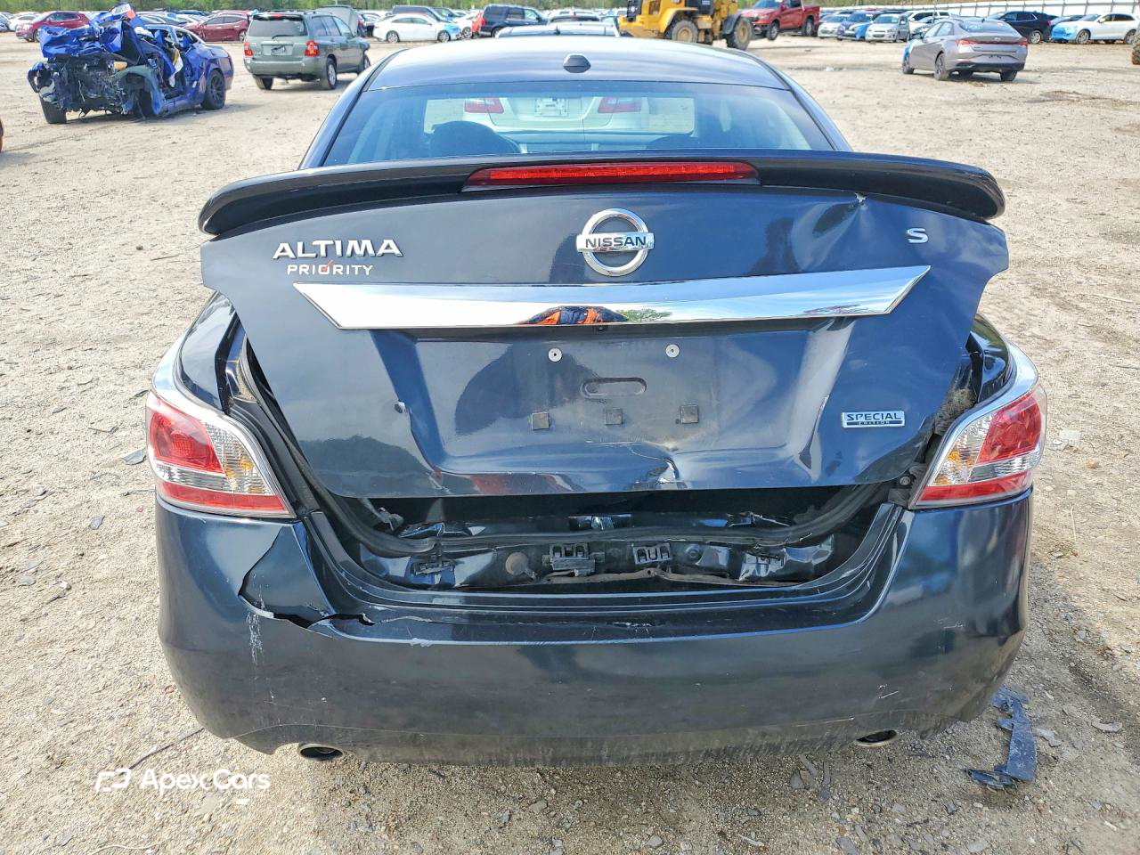 Nissan Altima 2015