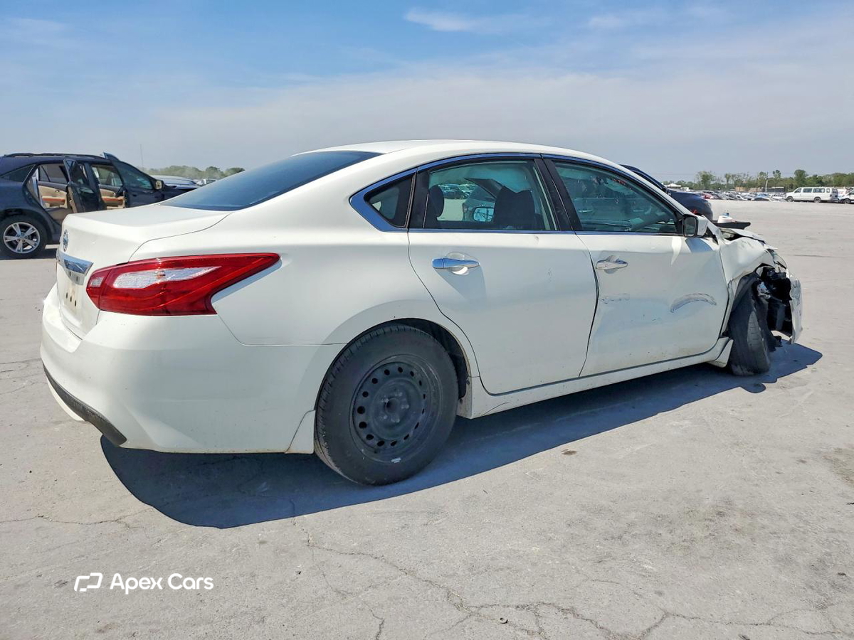 Nissan Altima 2017