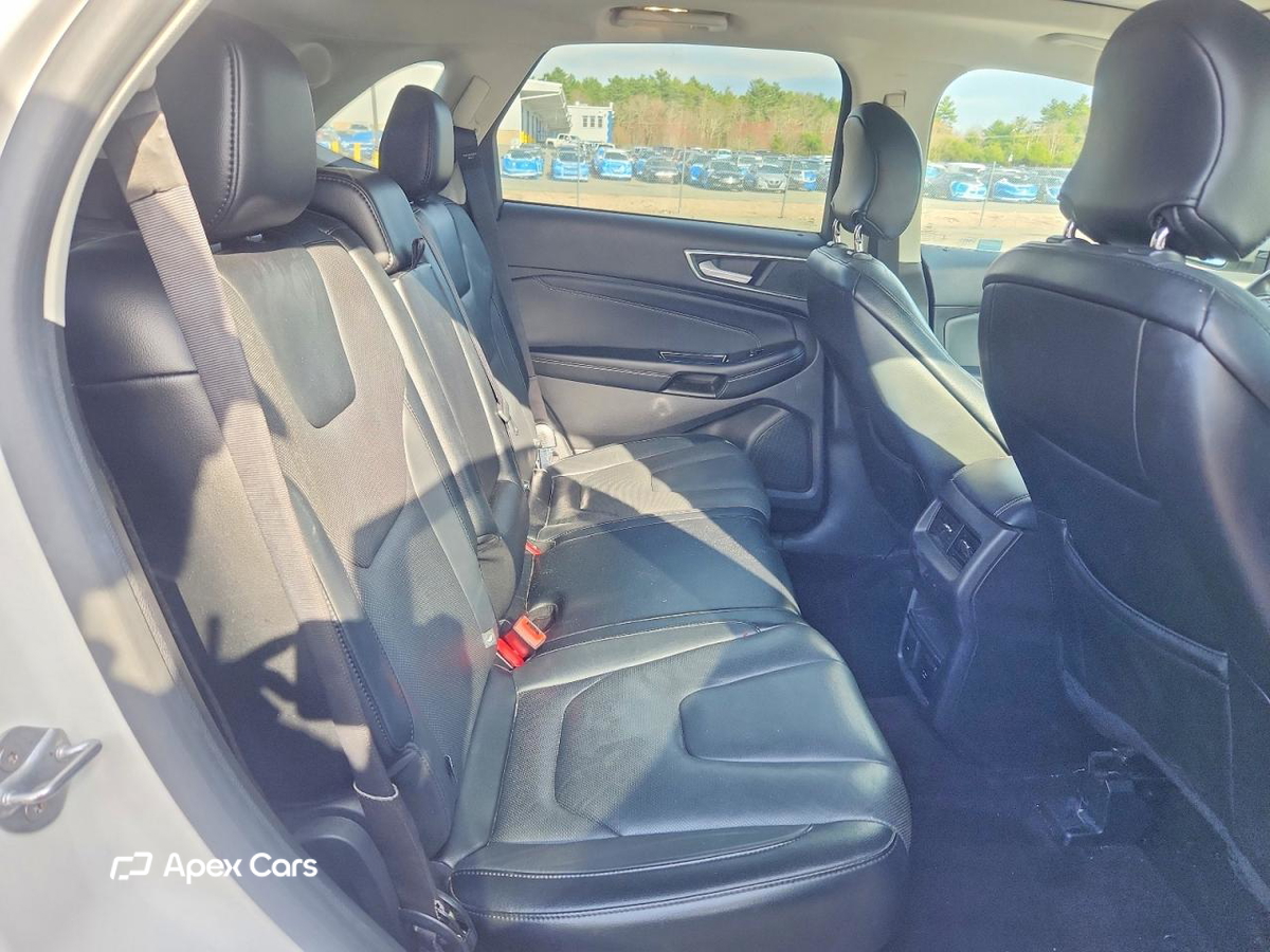 Ford Edge 2015