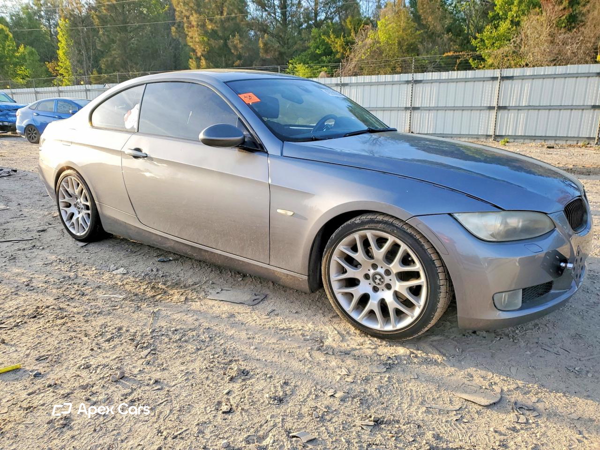 BMW Series 3 2009