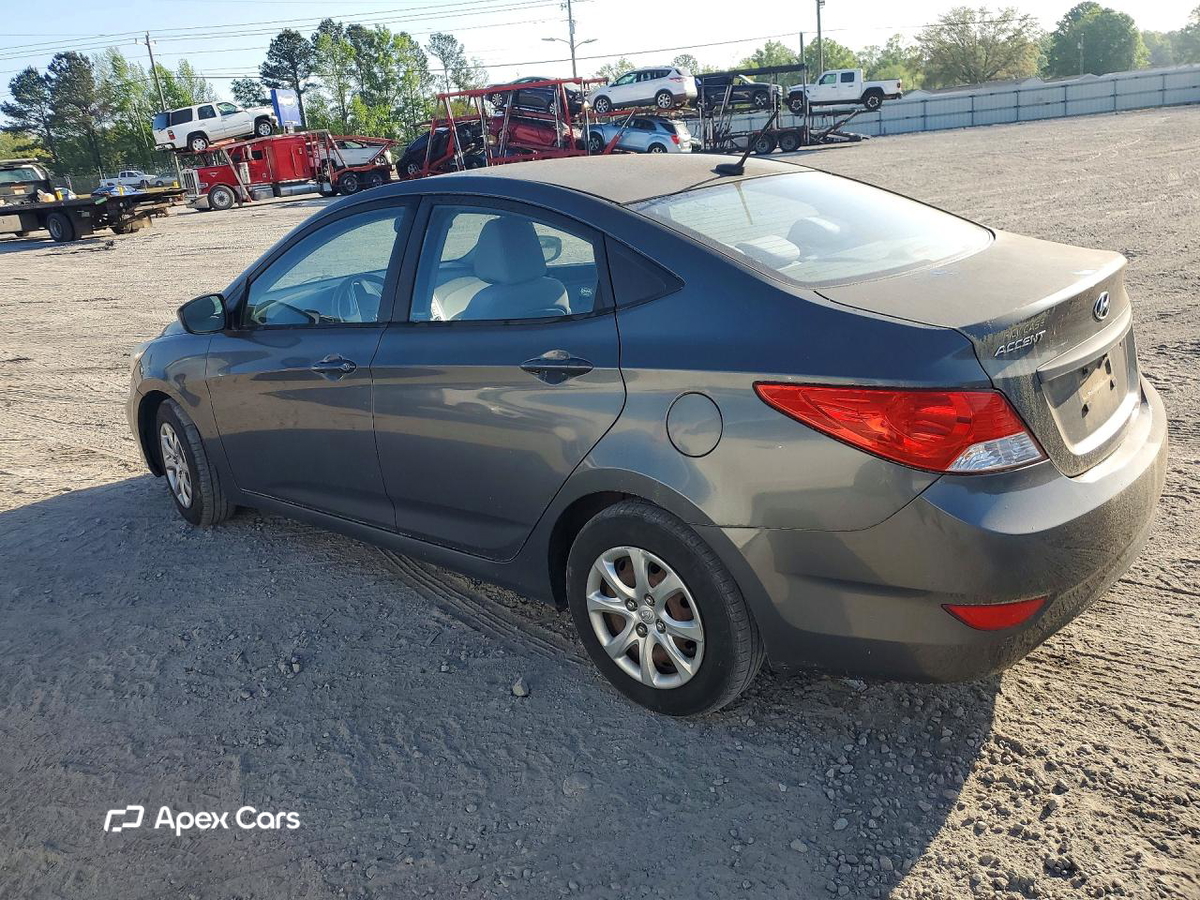 Hyundai Accent 2012