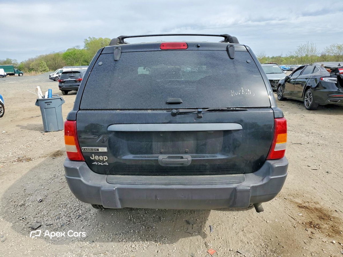Jeep Cherokee 2004