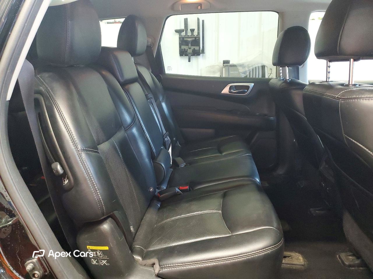 Nissan Pathfinder 2017