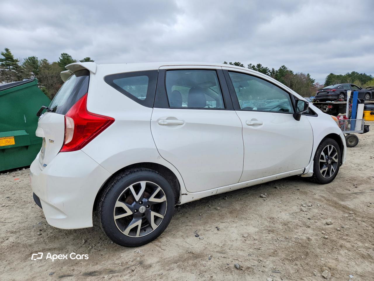 Nissan Versa 2015