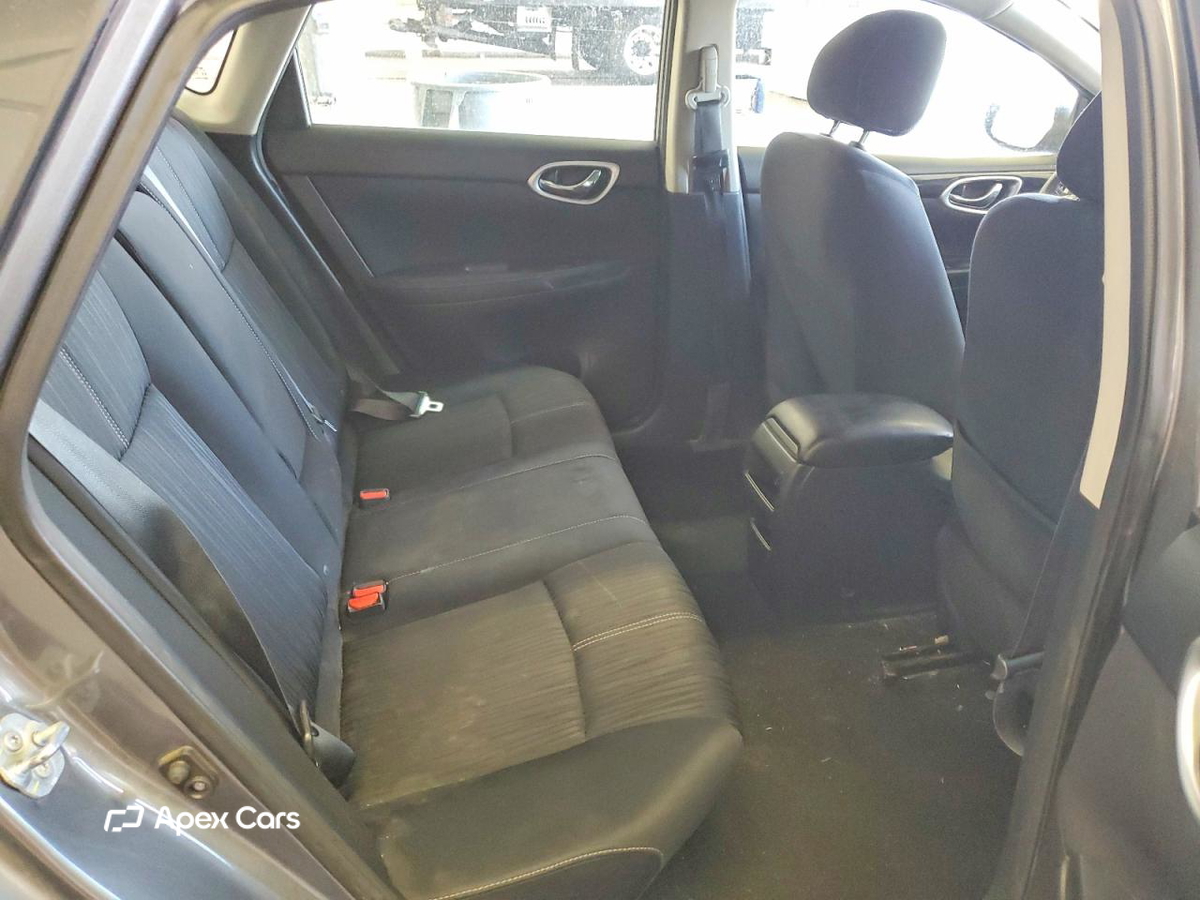 Nissan Sentra 2016