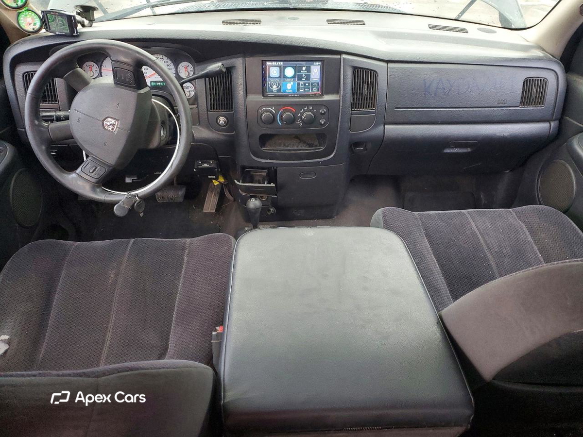 Dodge RAM 2005