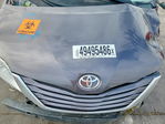 Toyota Sienna 2011