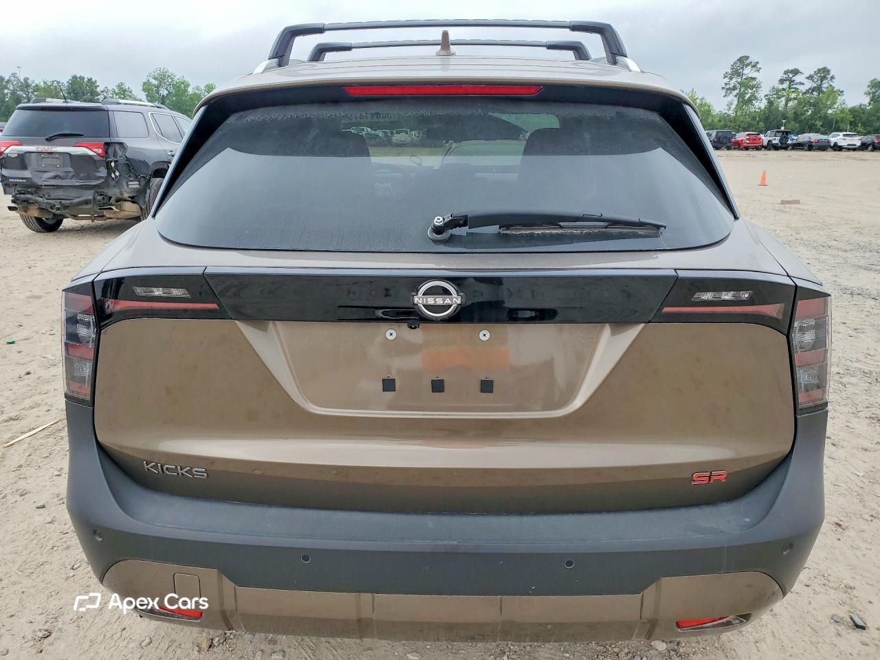 Nissan Kicks 2025