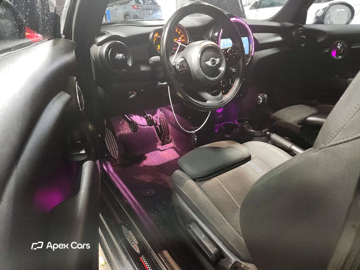 MINI Cooper 2015