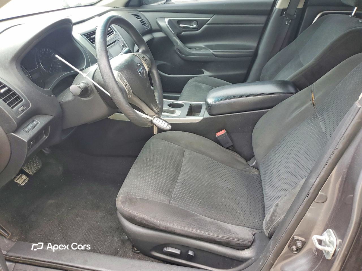 Nissan Altima 2015