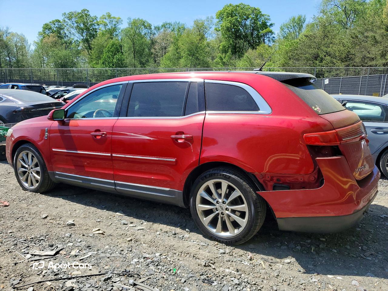 Lincoln MKT 2012