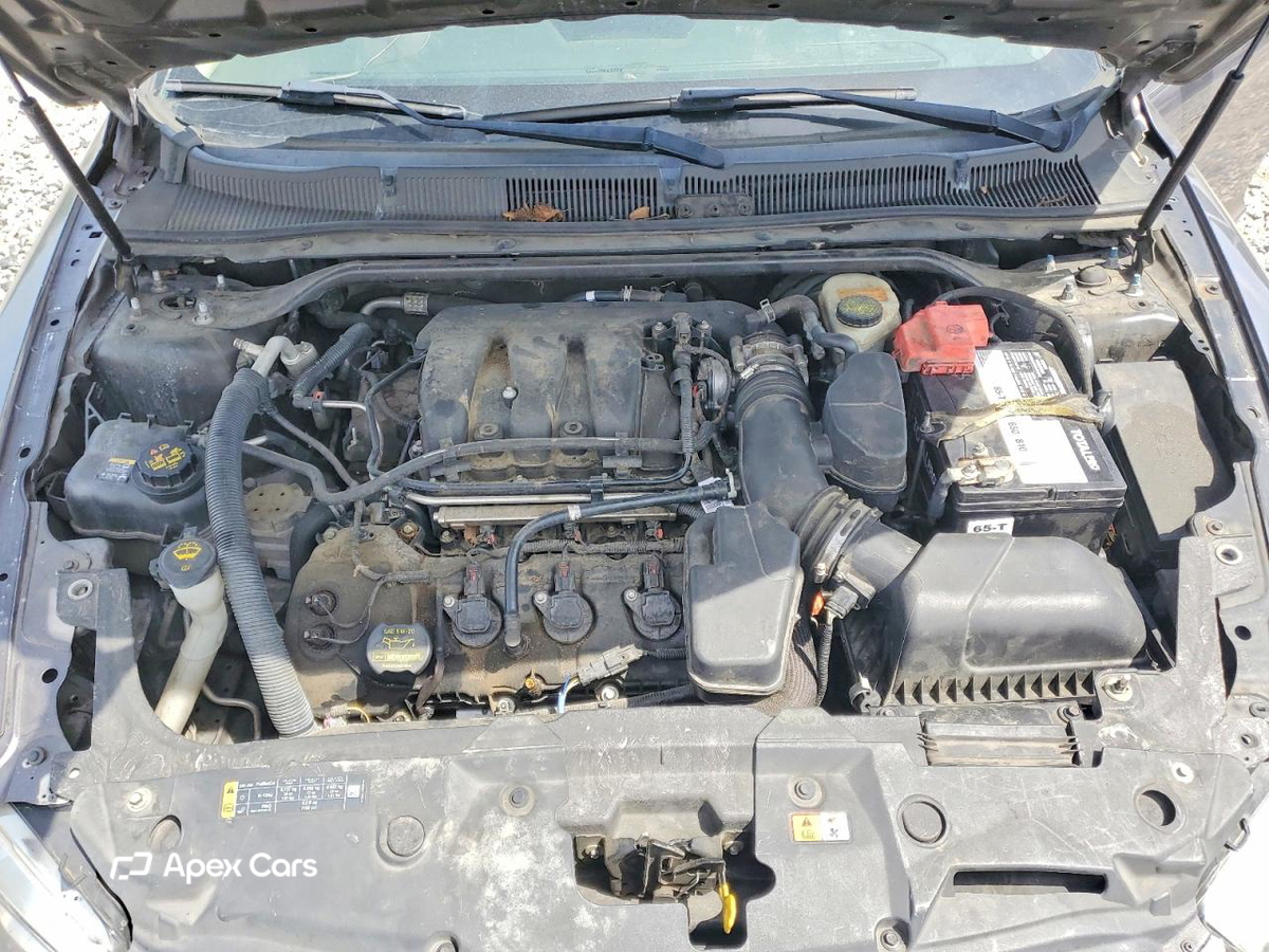 Ford Taurus 2014