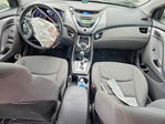 Hyundai Elantra 2012