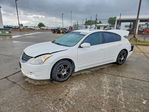 Nissan Altima 2010