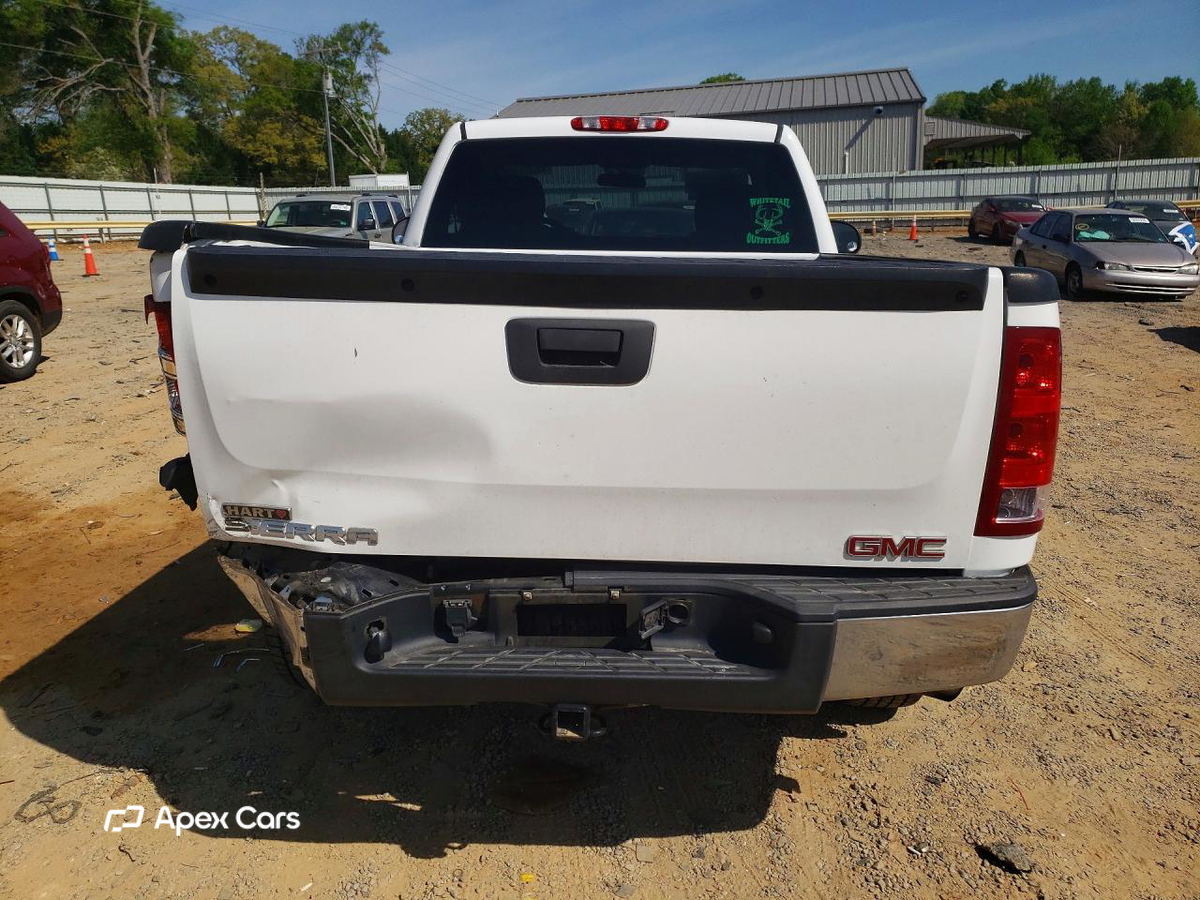 GMC Sierra 2011