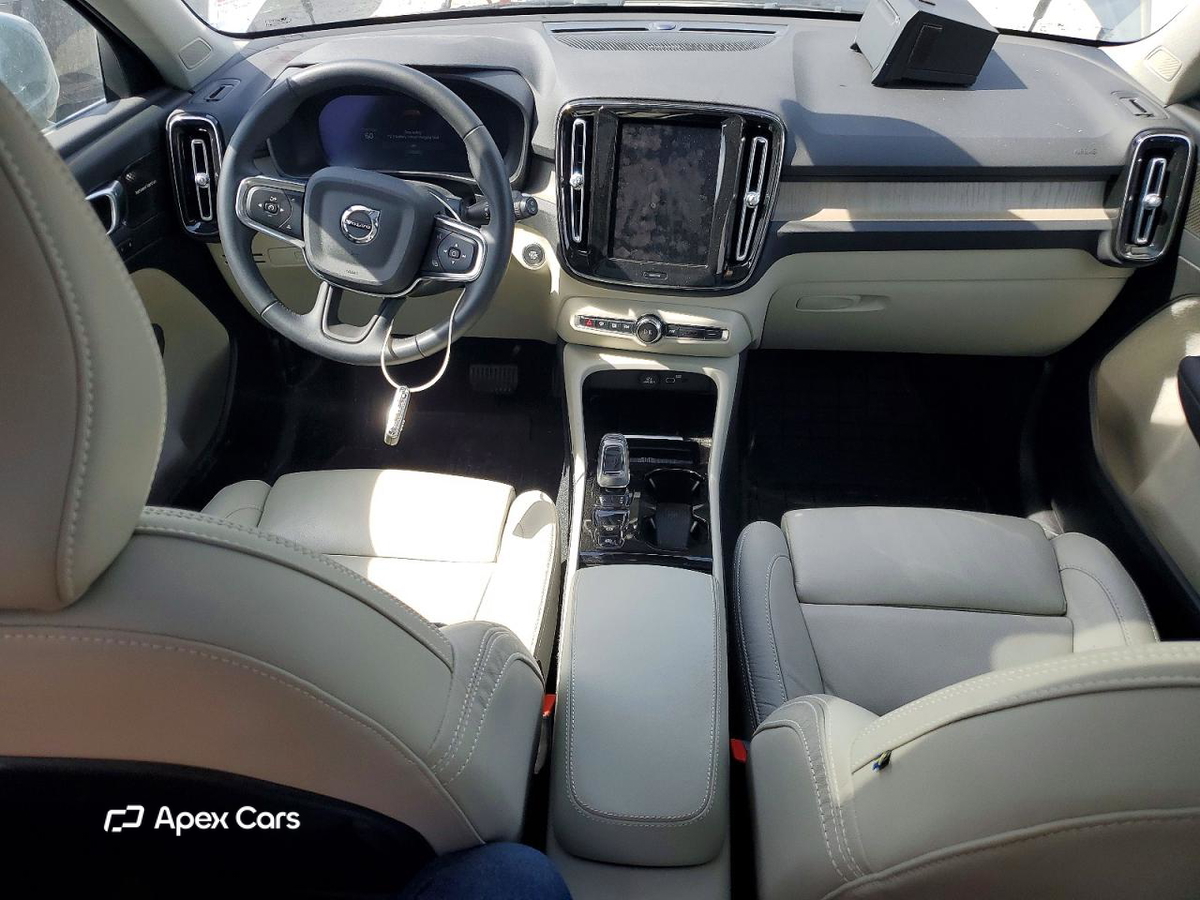 Volvo XC40 2023